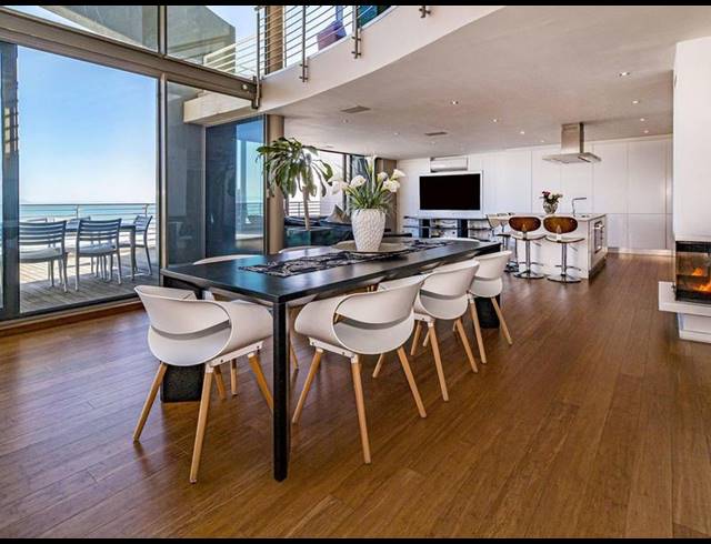 3 BEDROOM APARTMENT FOR SALE IN STRAND